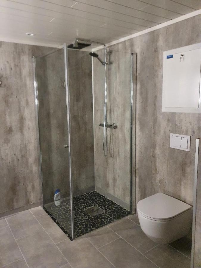 Hus Sentralt I Lofoten Apartment Leknes Luaran gambar